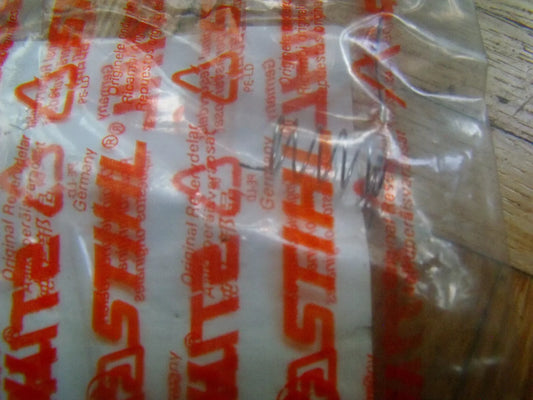 Stihl Feder 42821223002 - Treckerflickershop