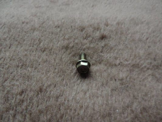 Briggs & Stratton Schraube für Startergehäuse 692198