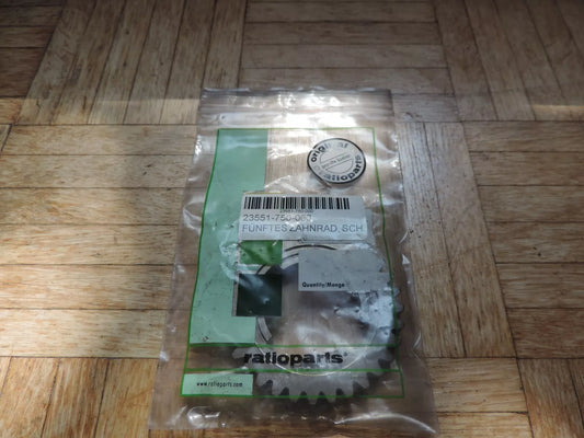 Honda Schaltzahnrad 5 Gang Ersatzteilnummer 23551-750-000 - Treckerflickershop