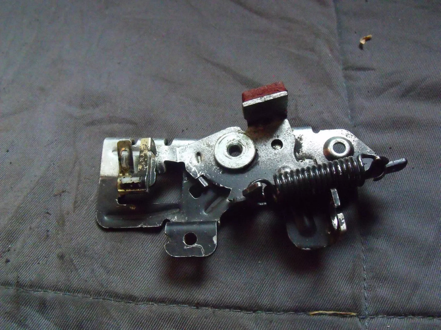 Briggs und Stratton Totmanschalter Bremse Quantum 796136 - Treckerflickershop