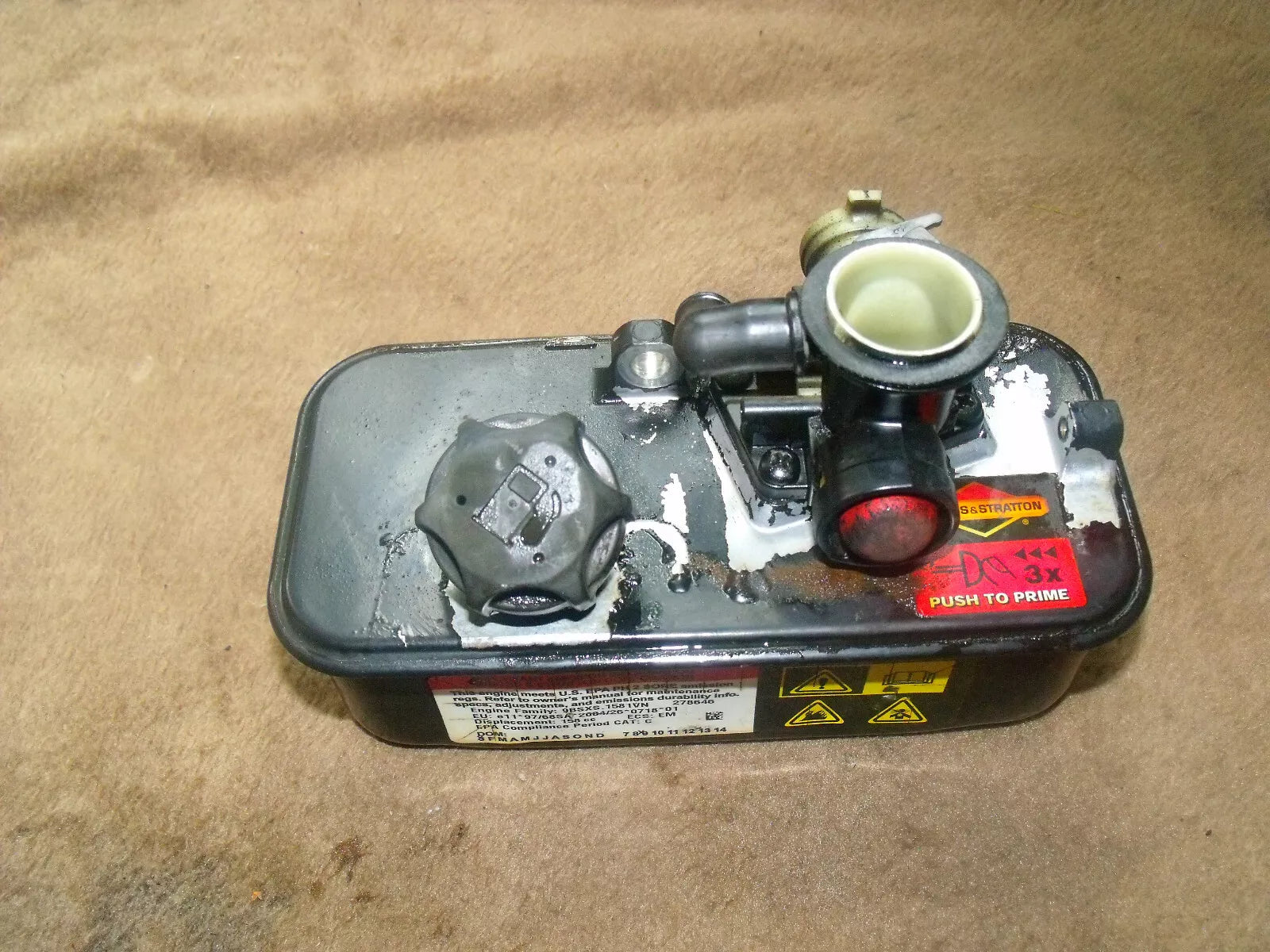 Briggs & Stratton Kraftstofftank Sprint Serie 300 494775 ,494406 - Treckerflickershop
