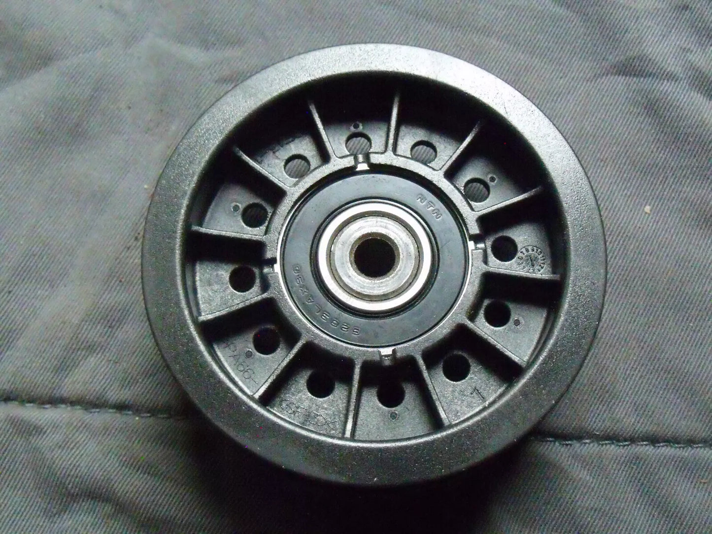 John Deere Spannrolle AUC11240