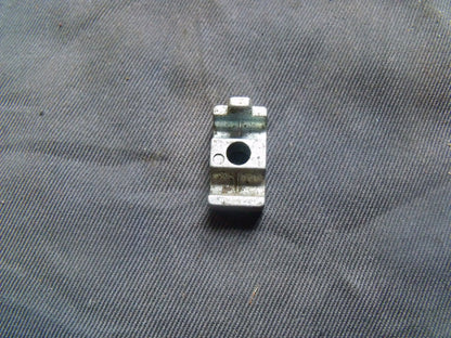 Bodenzug Halter Honda 16617-VG3-000
