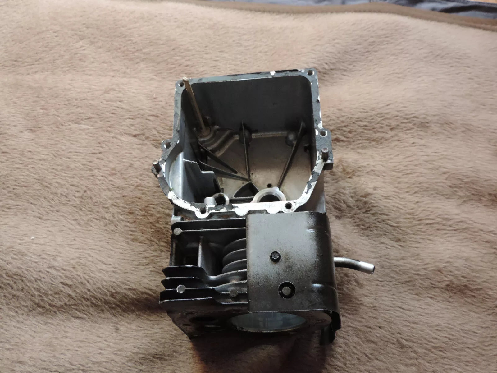 Briggs & stratton Zylinder für Sprint Serie 300 Motor 699653 - Treckerflickershop