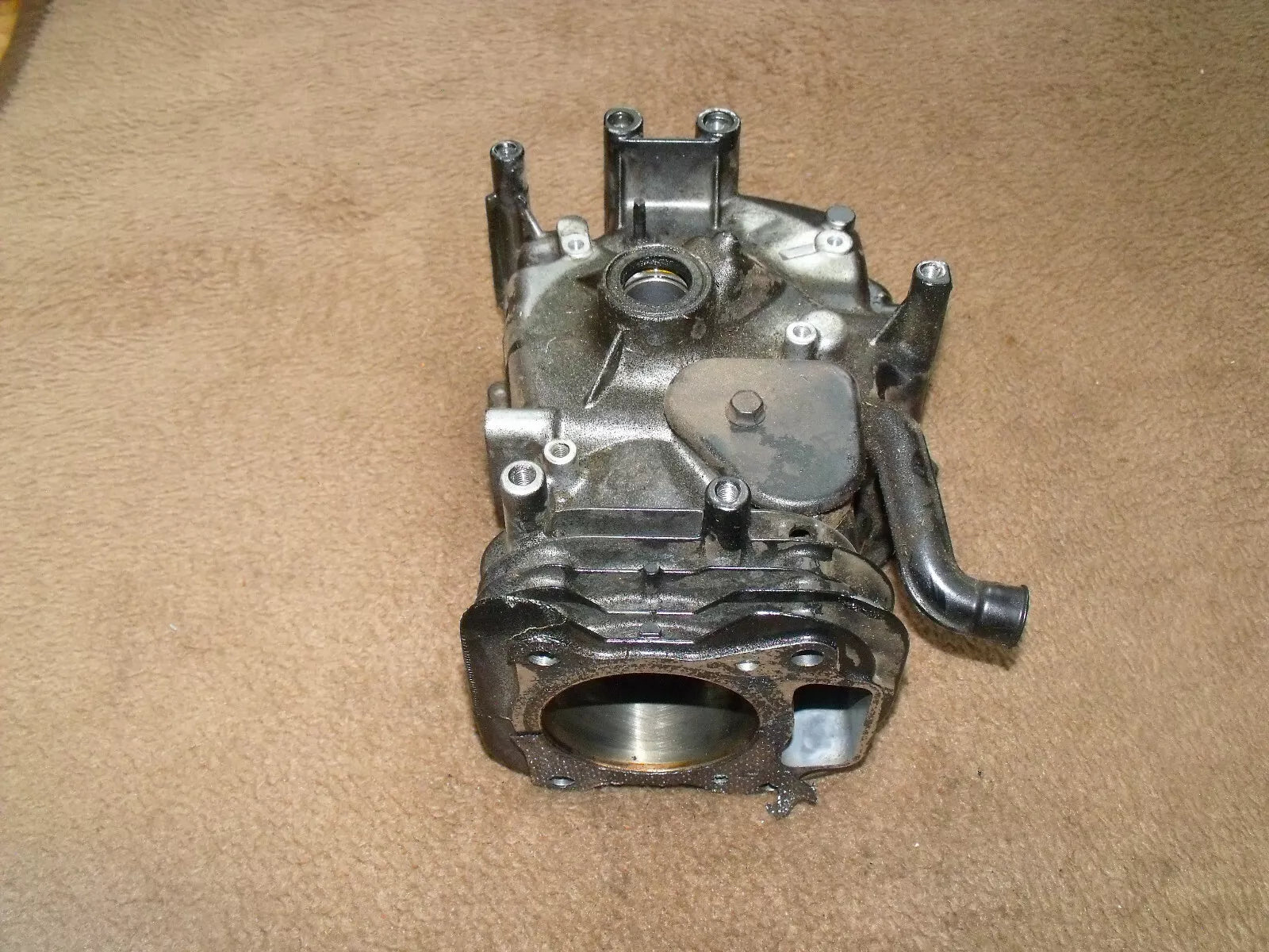 Briggs & stratton Zylinder für Quantum Serie 600 OHV Motor 798947 - Treckerflickershop