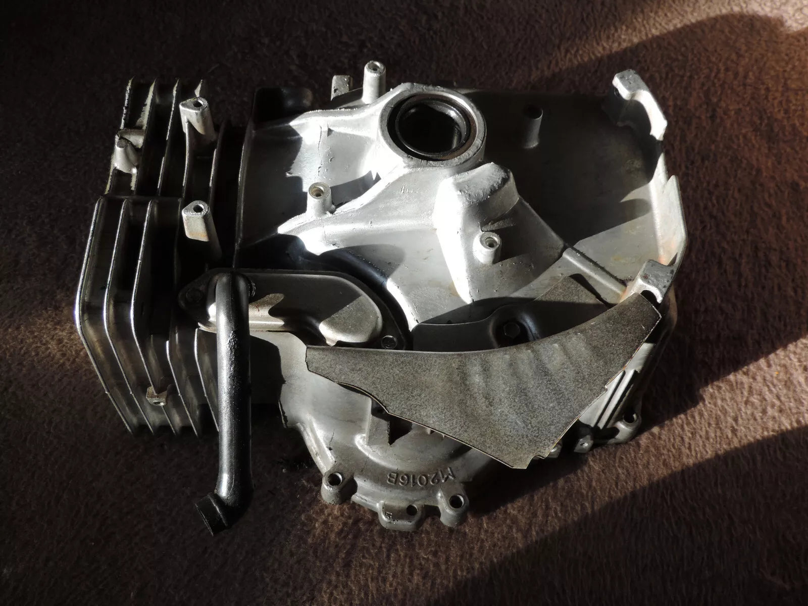 Briggs & Stratton Zylinder für Model 21B807 Motor 697377 - Treckerflickershop